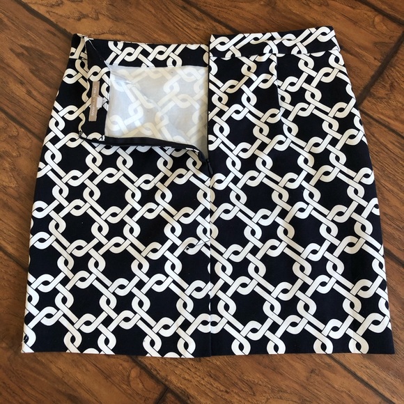 Banana republic skirt - Picture 3 of 4